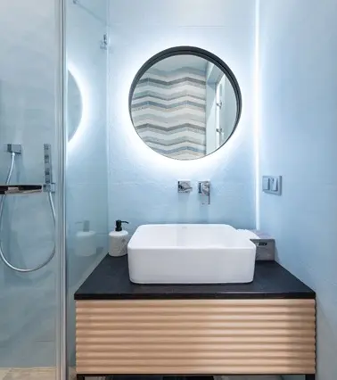 Cool-toned Lighting サイズ調整.webp