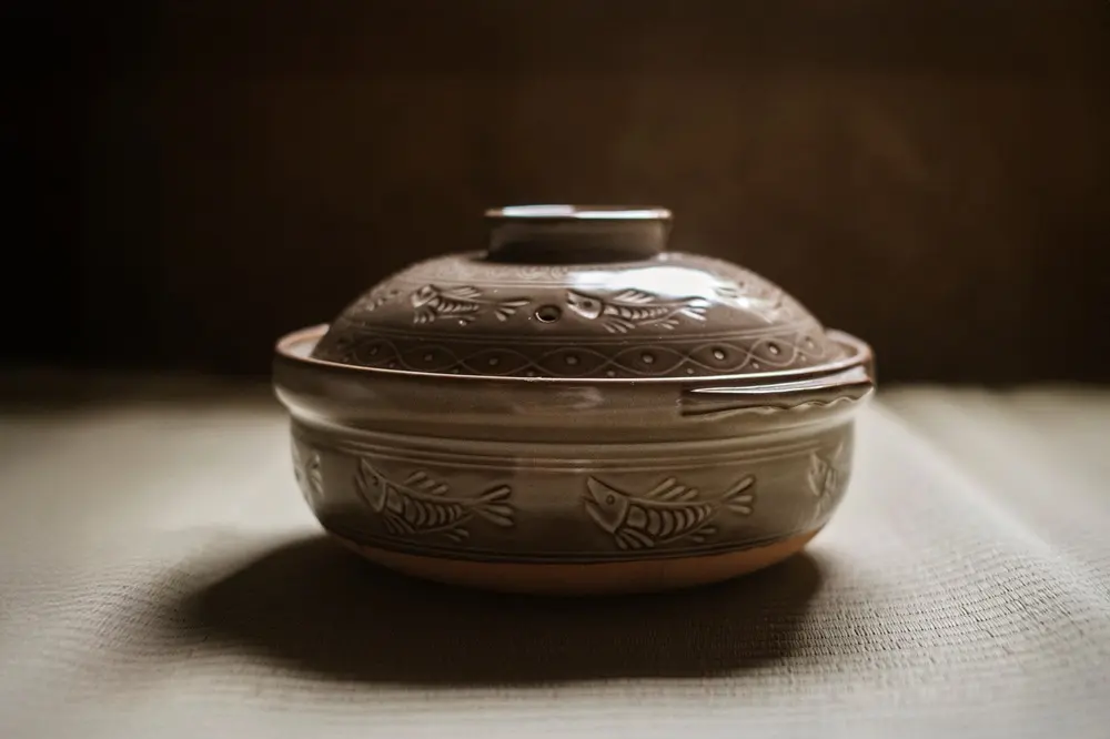 Donabe Japanese Clay Pot.webp