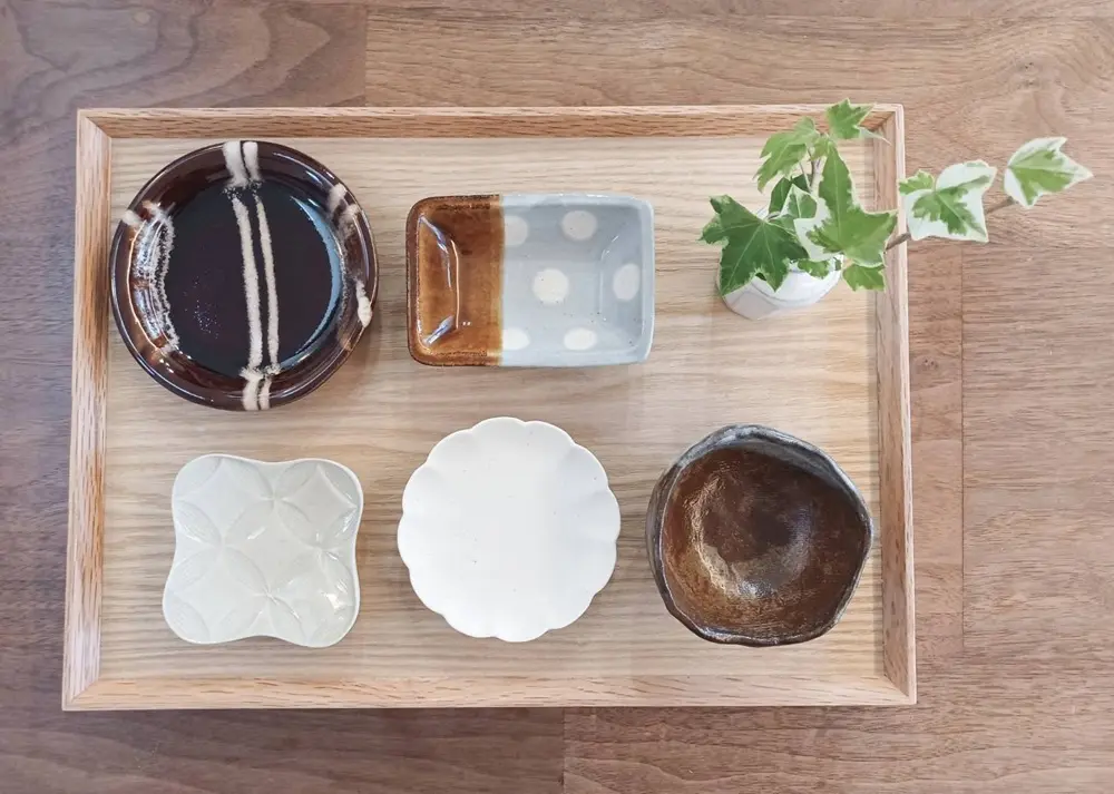 Soft Colors in Japanese Table Setting サイズ調整.webp